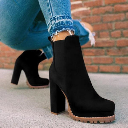 Botines de tacón de ante con estampado de leopardo Loom & Soul – Elegancia invernal de tacón alto